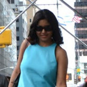 Meet your Posher, Mandira